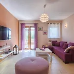 Emanuel Holiday home