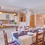 Holiday home Emanuel *